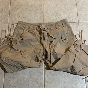 brown capris with pockets